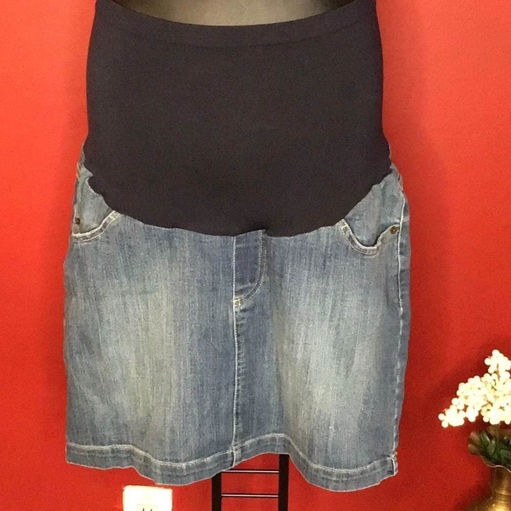MOTHERHOOD MATERNITY JEAN SKIRT SIZE S